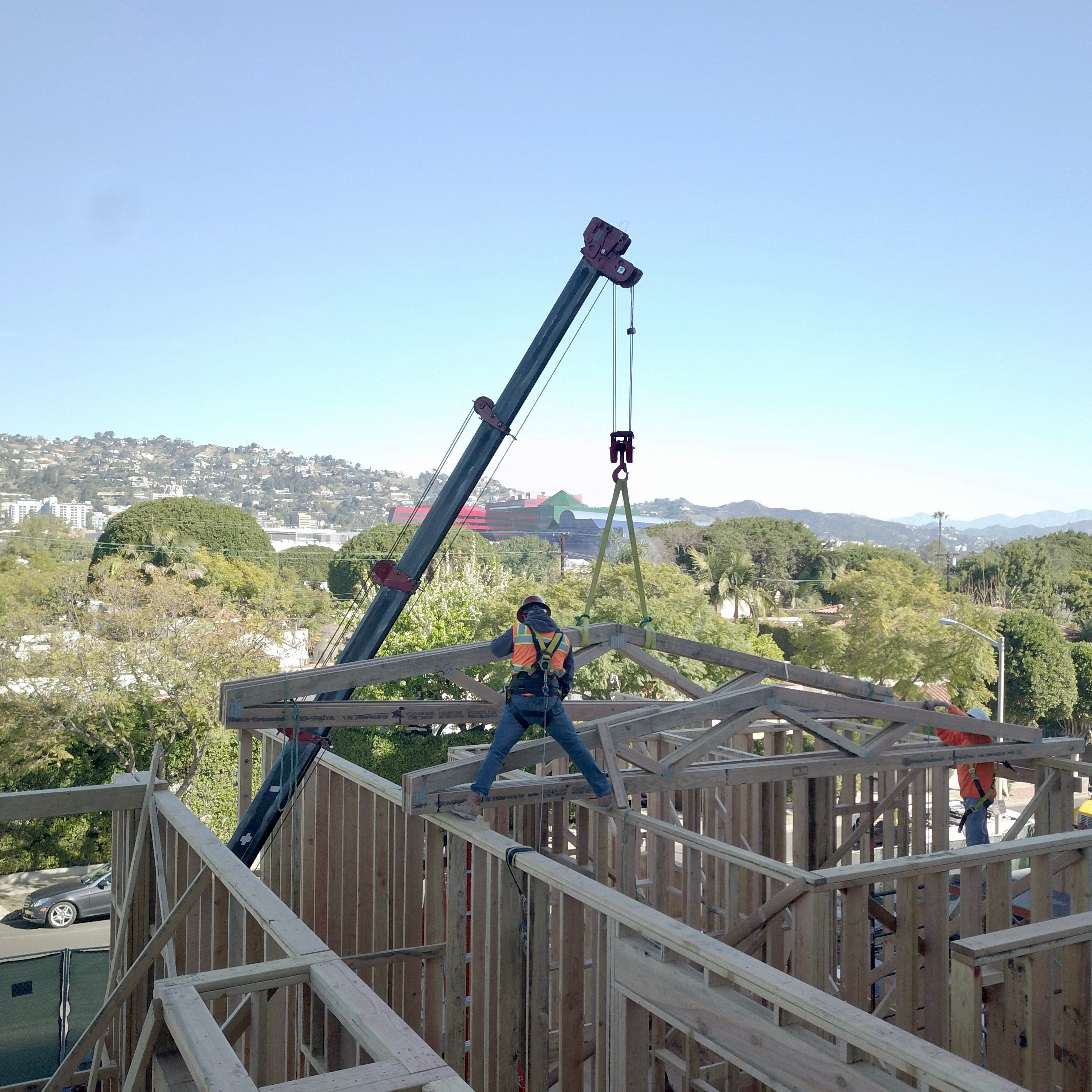 Tight Access Construction Solutions in Los Angeles | The Right Equipment for Challenging Jobsites
