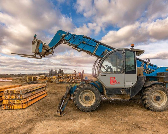 Genie® GTH™-5519 5,500 lb shooting-boom forklift rental with operator