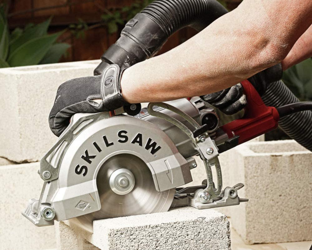 Renting_Concrete_Cutting_Saw_With_Operator Media