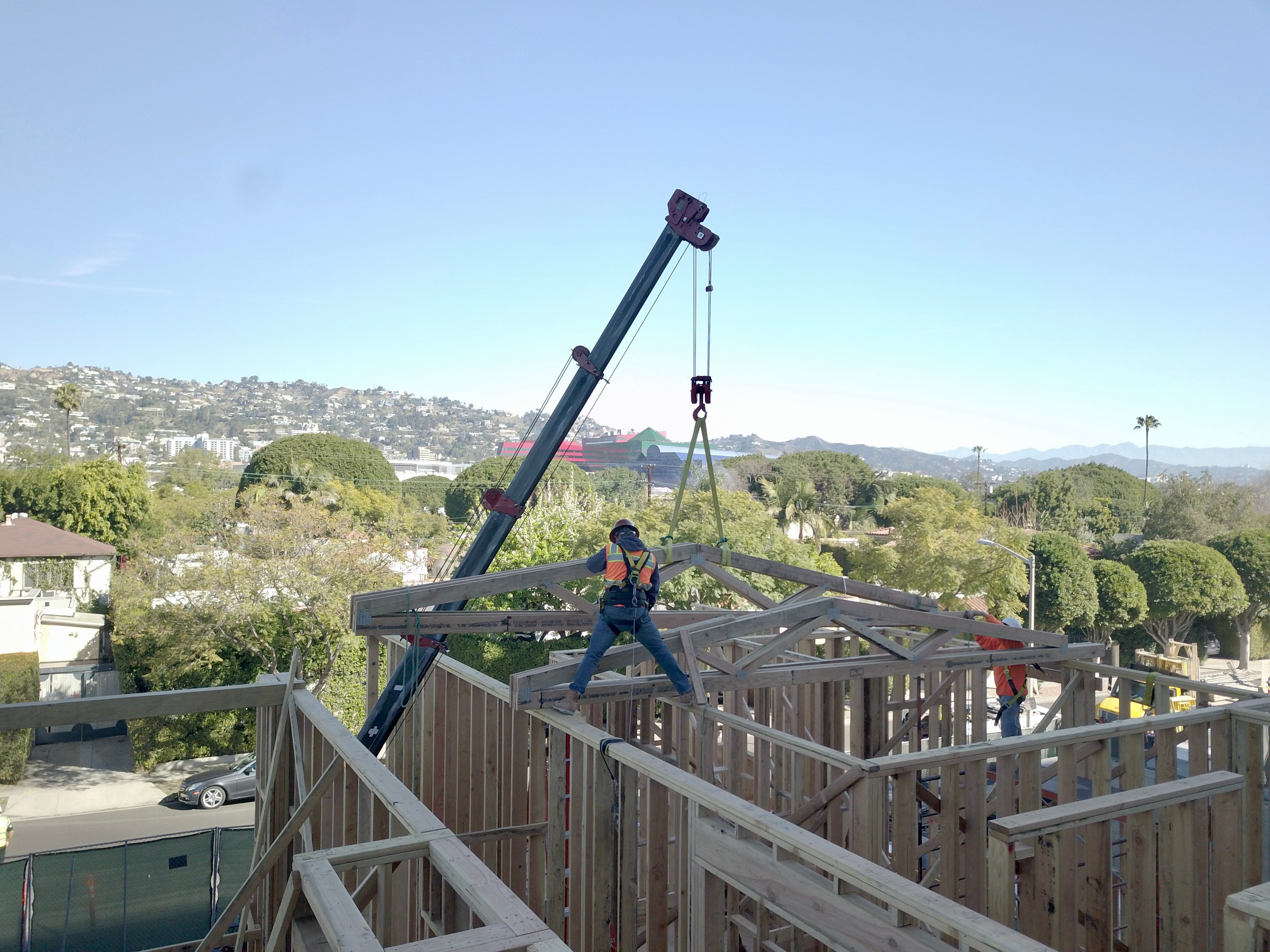 Tight Access Construction Solutions in Los Angeles | The Right Equipment for Challenging Jobsites